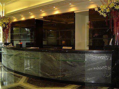 Swissotel The Howard London Exterior photo